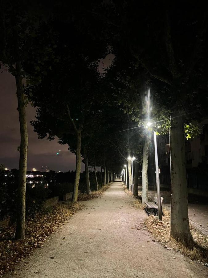 Vue Exceptionnelle Sur Le Lac Créteil Eksteriør billede